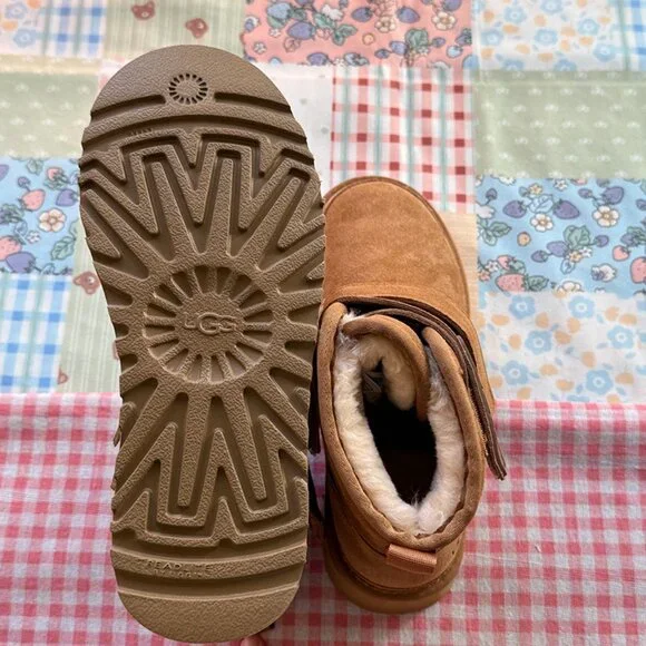 UGG Neumel Platform Chukka Boot In The Chestnut Color - Picture 8 of 9